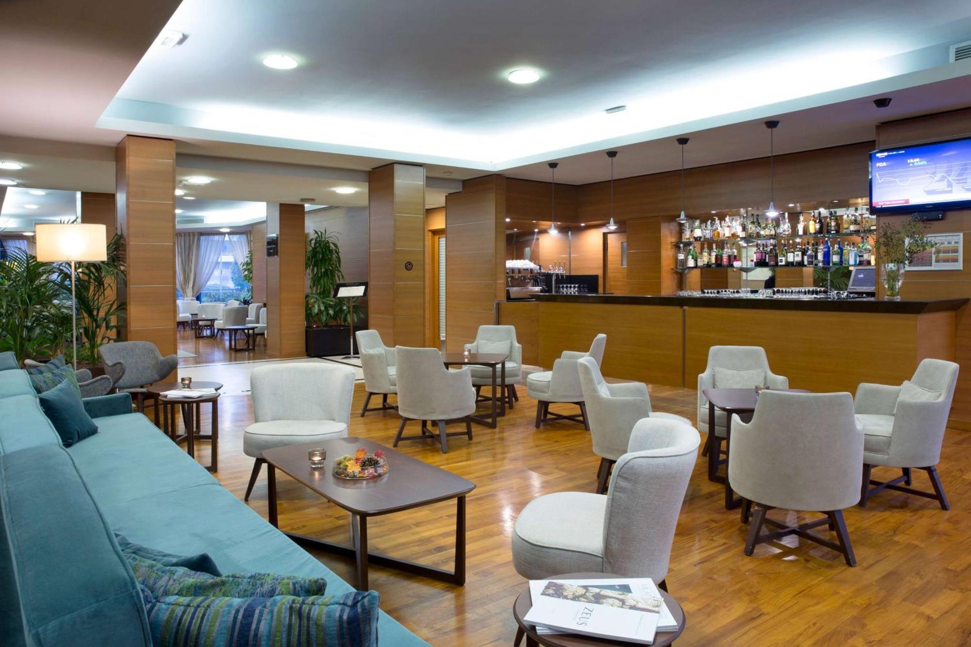 Готель Dolce By Wyndham Milan Malpensa Сомма-Ломбардо Екстер'єр фото