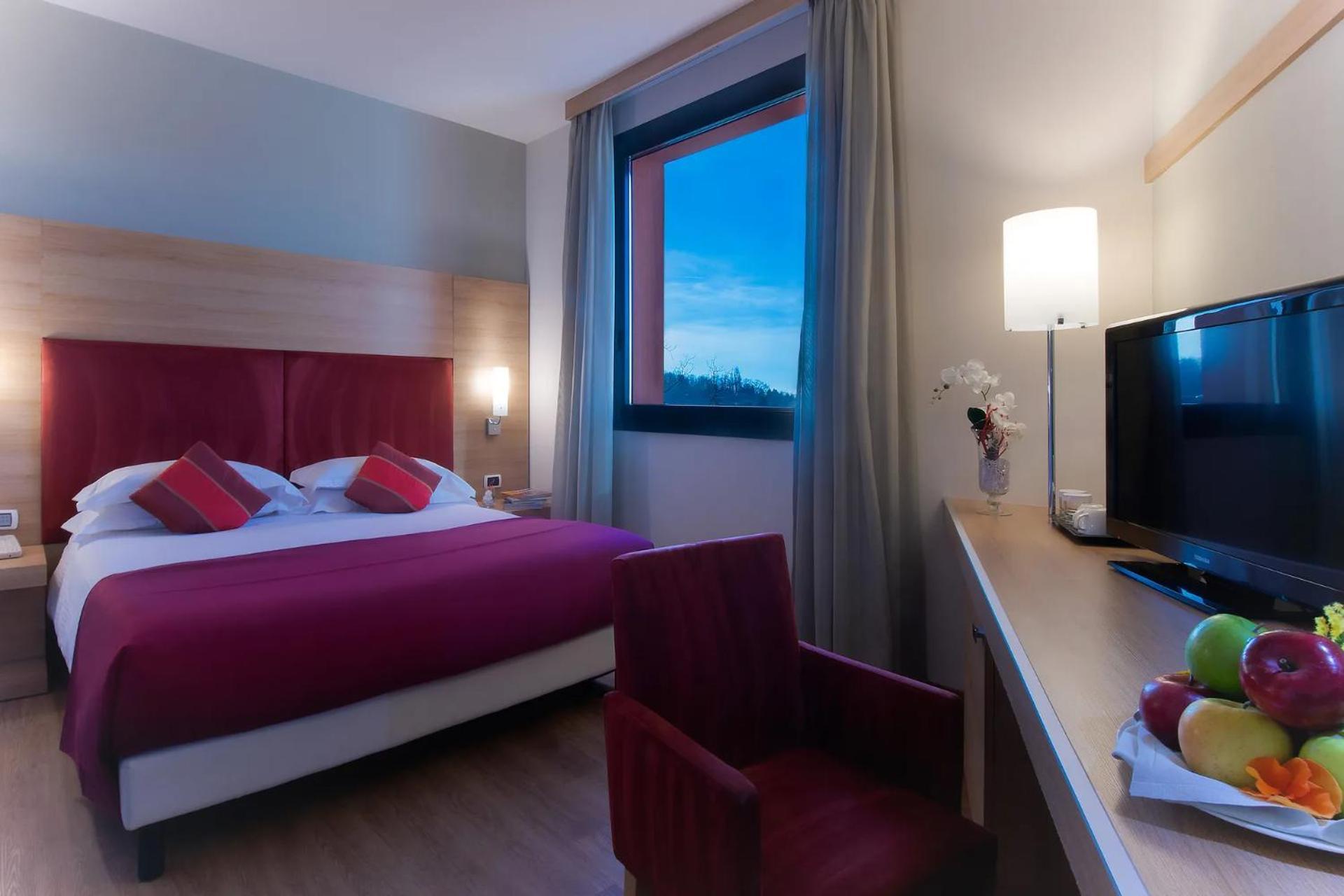 Готель Dolce By Wyndham Milan Malpensa Сомма-Ломбардо Екстер'єр фото